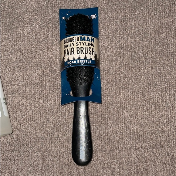 Black Grooming Tool for Effortless Styling - Picture 1 of 1